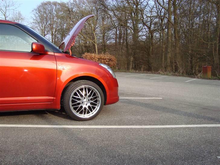 Suzuki Swift 1,5 GL-A  "solgt" billede 18