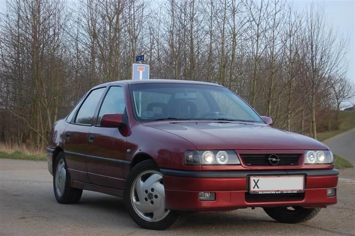 Opel   Vectra  2.0 4x4 Turbo billede 1