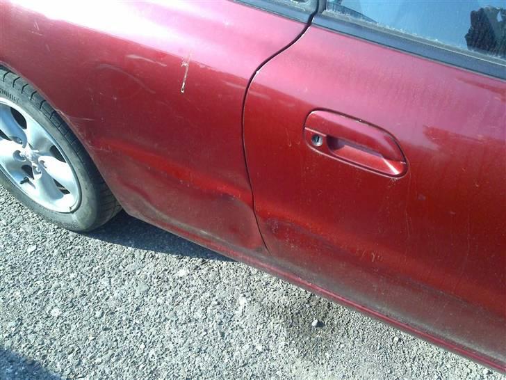 Mazda MX-6 (Projekt) (Solgt) - Lidt buler der skal rettes inden den skal til maler  billede 3