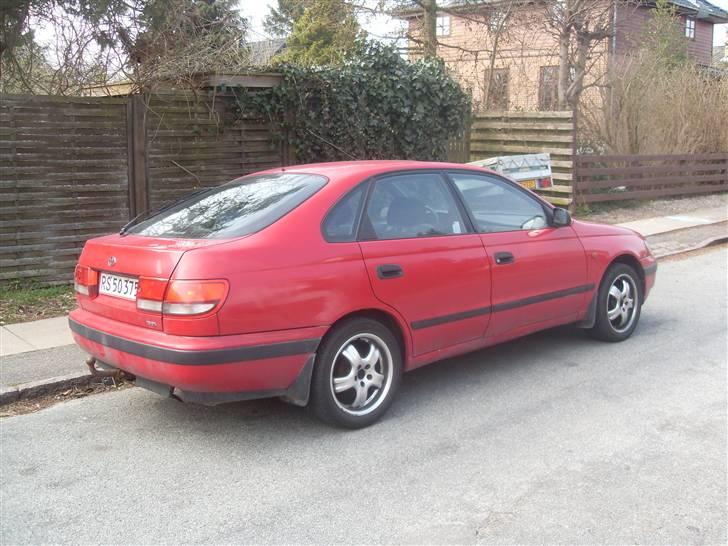 Toyota Carina E 2.0 GLI *Solgt* billede 5
