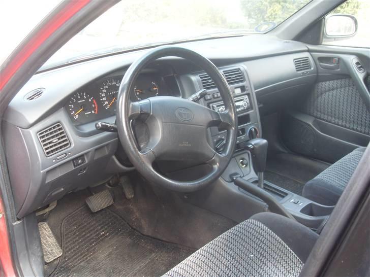 Toyota Carina E 2.0 GLI *Solgt* billede 8