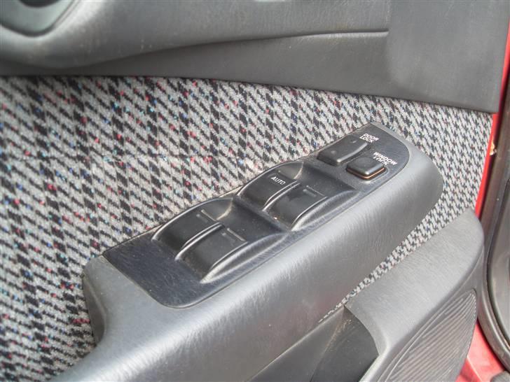 Toyota Carina E 2.0 GLI *Solgt* billede 11