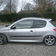 Peugeot 206 XT