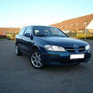 Nissan Almera 1.8 Sport