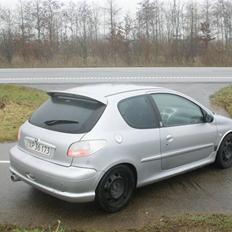 Peugeot 206 GT