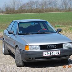 Audi 80