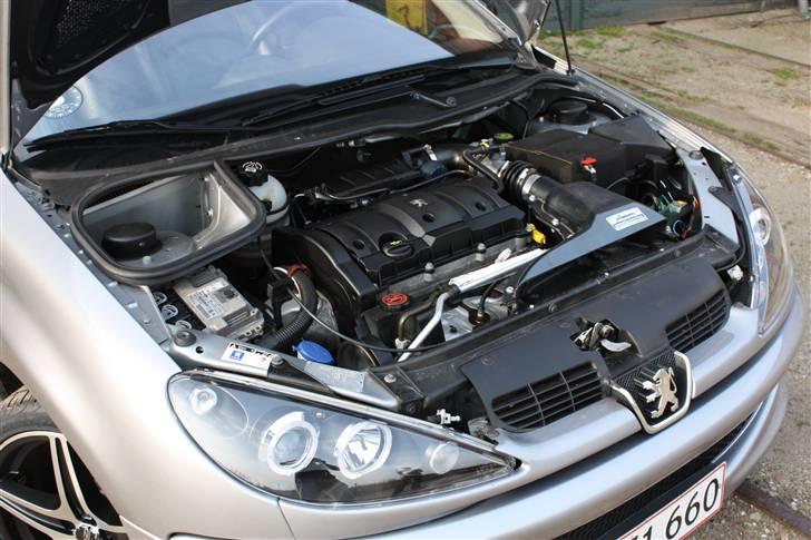 Peugeot 206 S16 Griffe SOLGT! billede 13