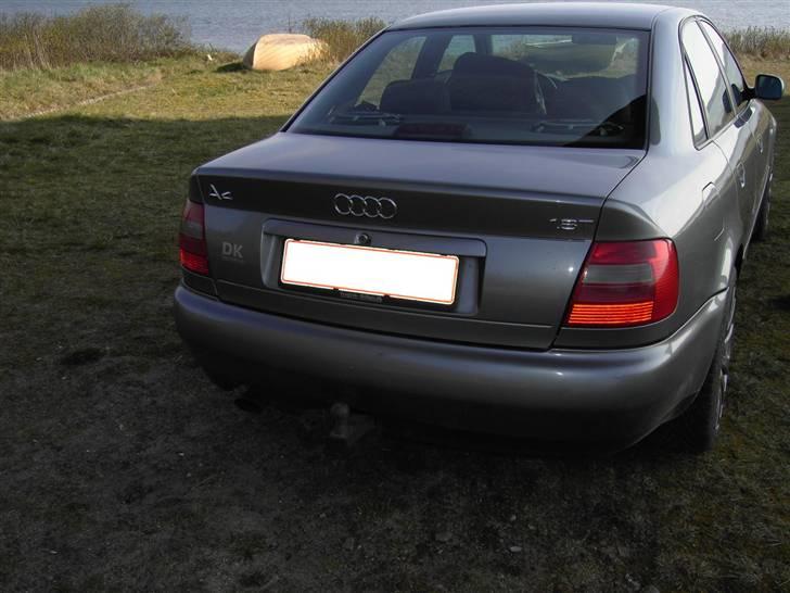 Audi A4 1.8 T solgt billede 6