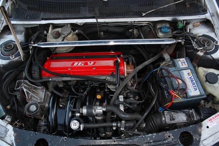 Peugeot 205 1.9 mi16 billede 10