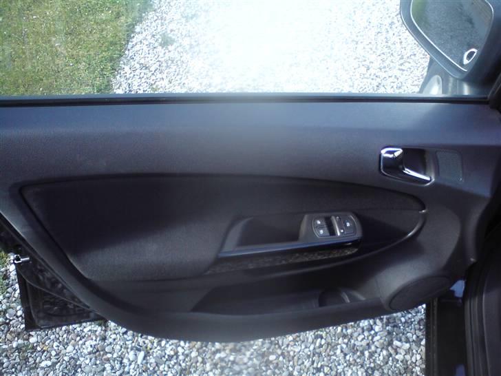 Opel corsa d VAN enjoy billede 6