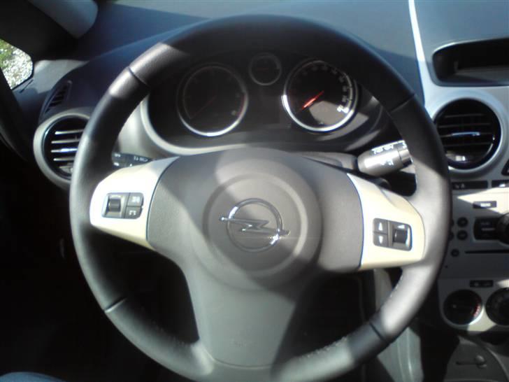 Opel corsa d VAN enjoy billede 9