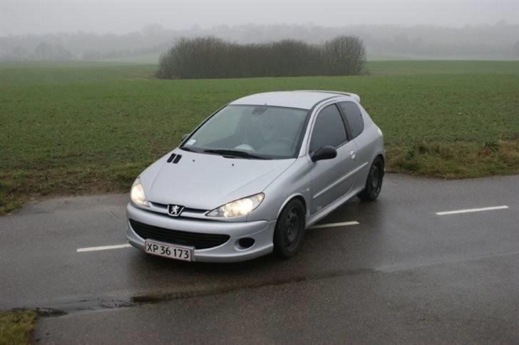 Peugeot 206 GT billede 1