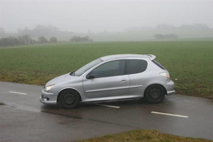 Peugeot 206 GT billede 2