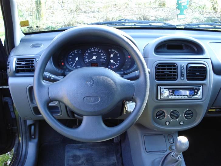 Renault Clio II " SOLGT" billede 7