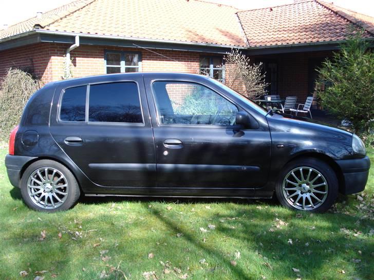 Renault Clio II " SOLGT" billede 10