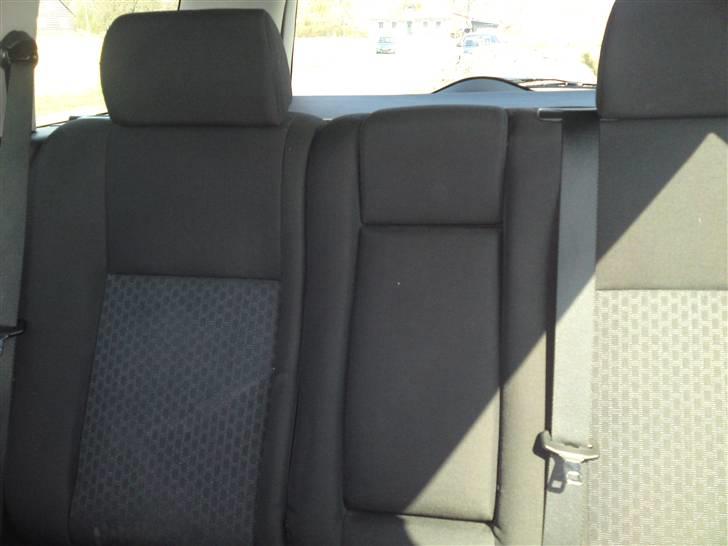 Ford Mondeo Ghia St.car R.I.P. - Godt med plads til ekstra passagere billede 7