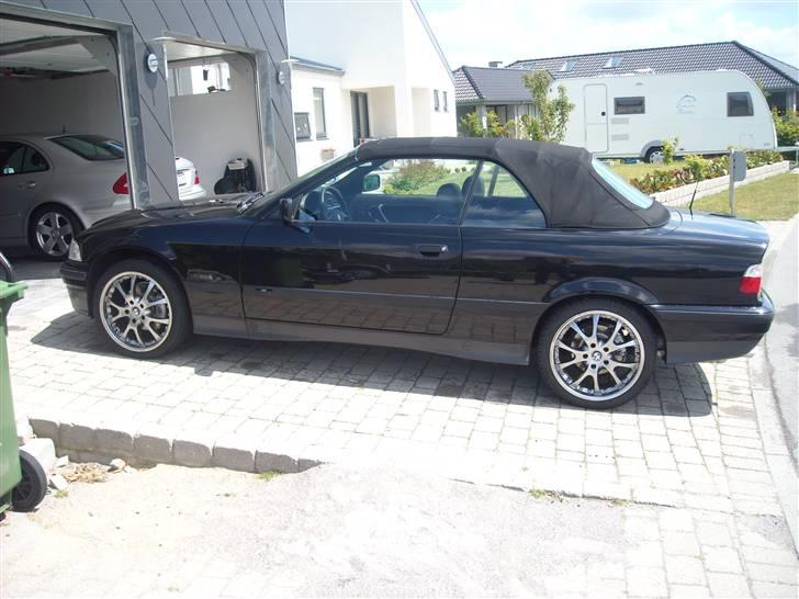 BMW 318 I Cabriolet Solgt - store vaske dag så er de alle påske klar samt mc til salg billede 11