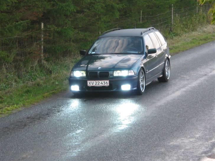 BMW E36 328i Touring "solgt" billede 13