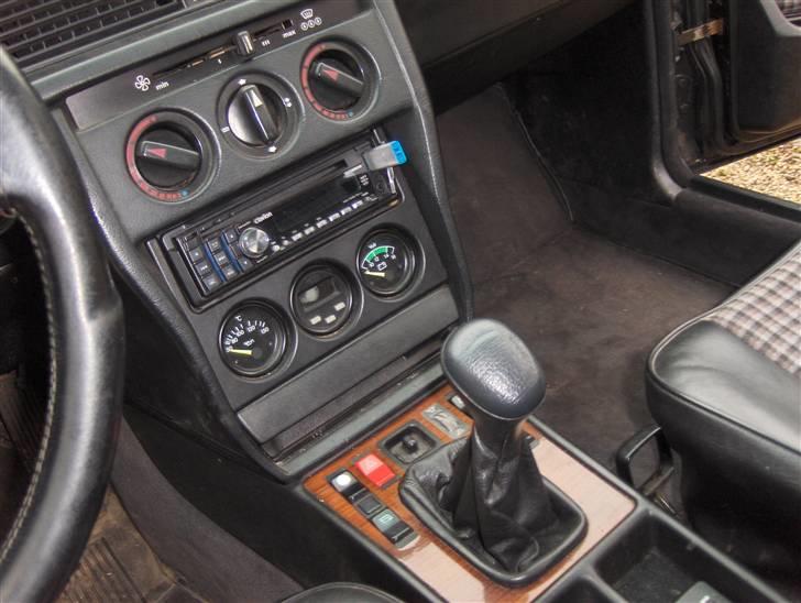 Mercedes Benz 190 E 2.3 16 "Solgt" billede 13