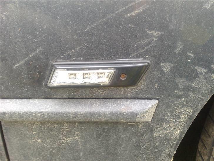 BMW E36 325i Solgt - Så har far her også fået Led side-blink... billede 18