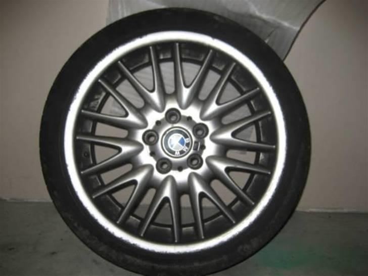 BMW E36 325i Solgt - Foran 225/40/18 Bag 255/40/18 billede 20