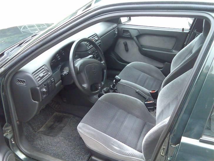 Opel vectra a  2.0 i 16v billede 5