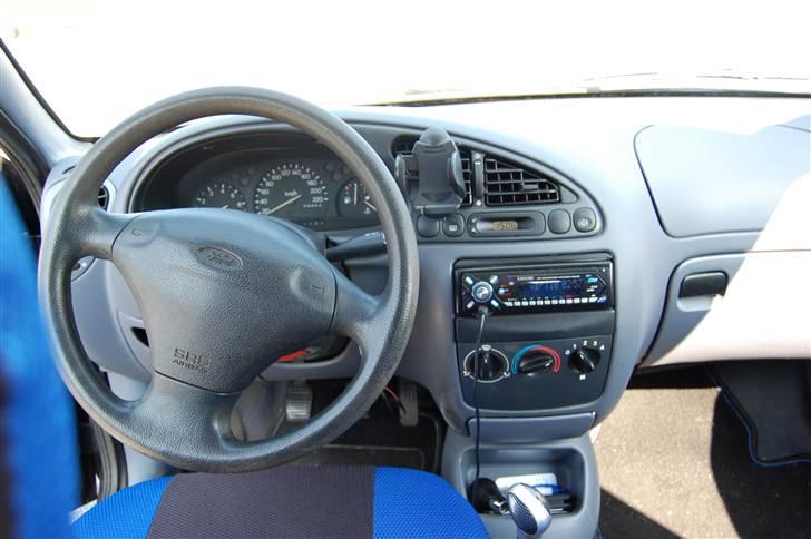 Ford fiesta 1.3 focus billede 12