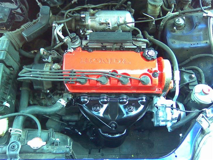 Honda Civic 1.5 VTEC *SOLGT* - Efter men er ikke færdig i nu billede 9