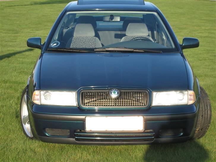 Skoda Octavia SLX SOLGT! billede 2