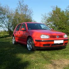 VW Golf 4 -solgt-