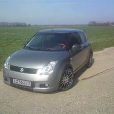 Suzuki Swift GLX  Solgt