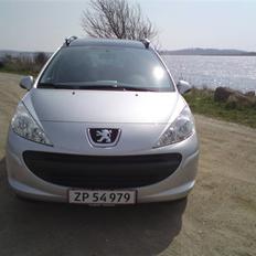 Peugeot 207 1,6 HDI SW Comfort +