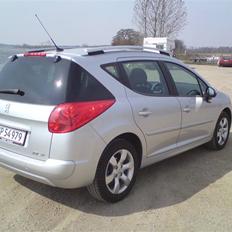 Peugeot 207 1,6 HDI SW Comfort +