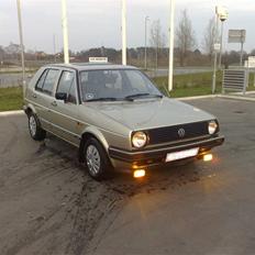 VW Golf 1.6 D. GL - Solgt