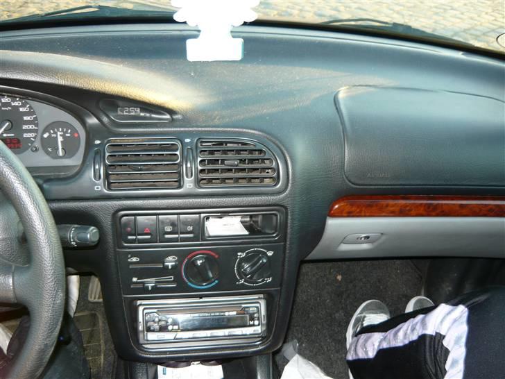 Peugeot 406 billede 8