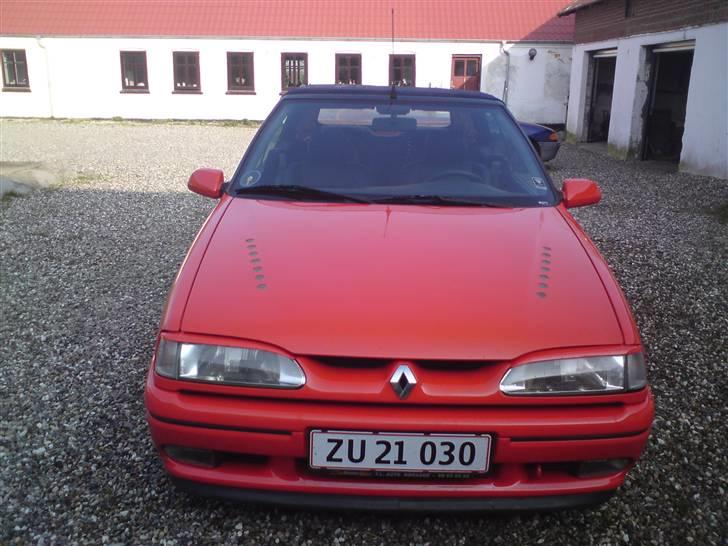 Renault 19 cab  *Solgt* billede 11