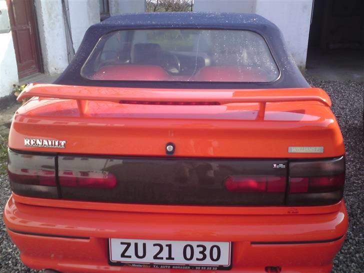 Renault 19 cab  *Solgt* billede 13