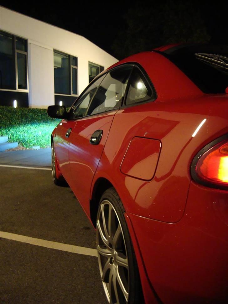 Mazda 323F BA GLX - Ny lakert. Den ser jo helt ny ud ;) billede 3