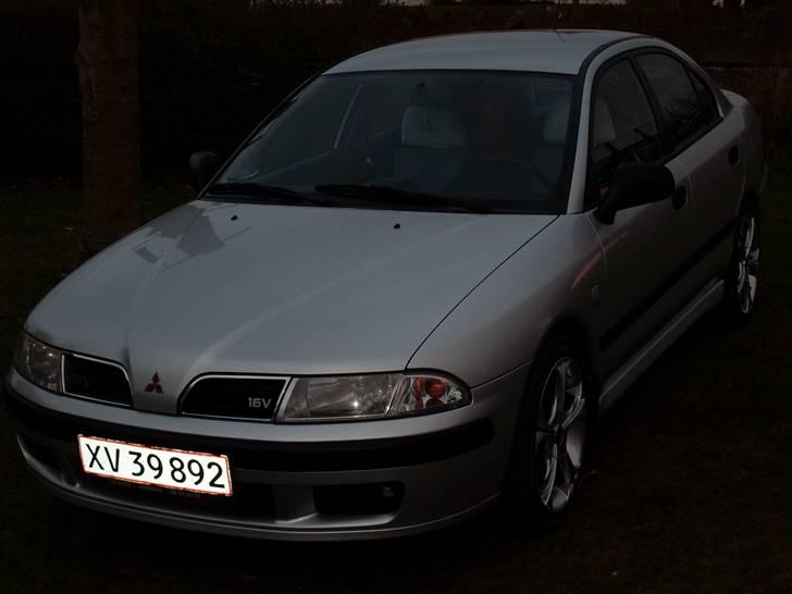 Mitsubishi carisma  billede 1