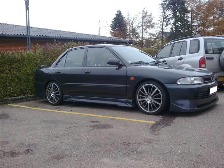 Mitsubishi Lancer Glxi **Solgt** - 195/40-17 på 7x17 Fælg billede 14