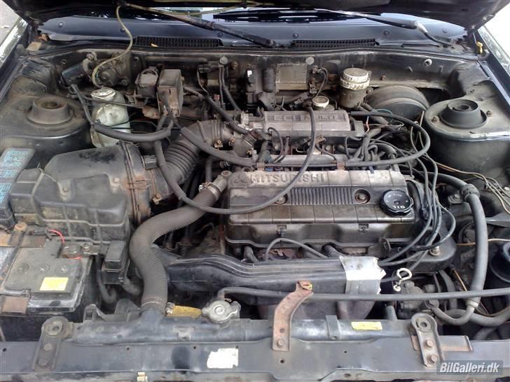 Mitsubishi galant billede 2