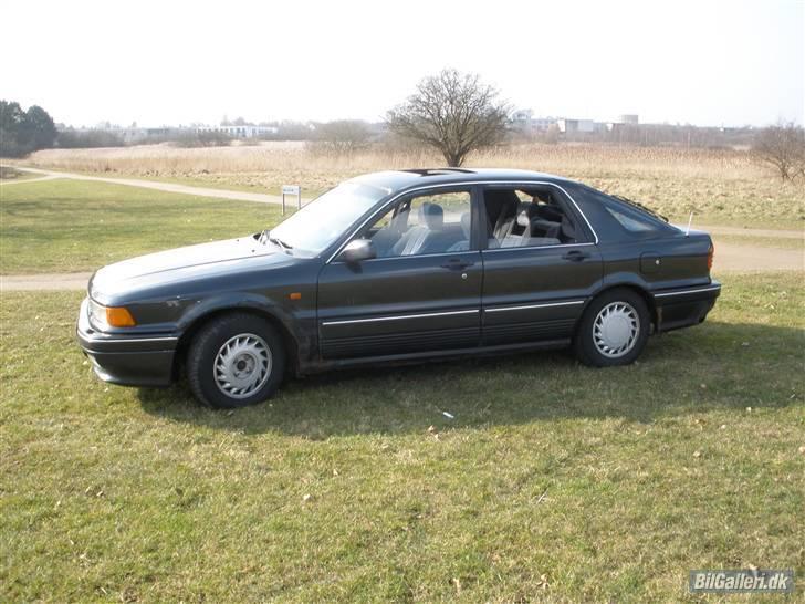 Mitsubishi galant billede 13