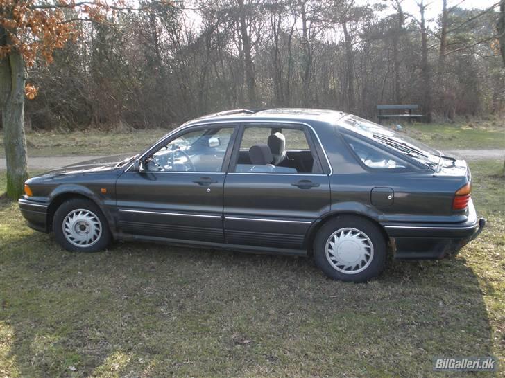 Mitsubishi galant billede 15