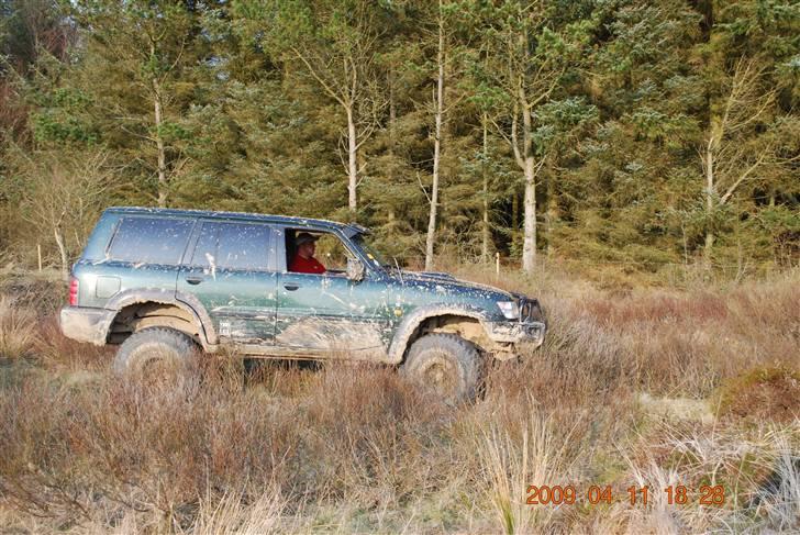 Nissan Patrol Y61Artic *Solgt* billede 12