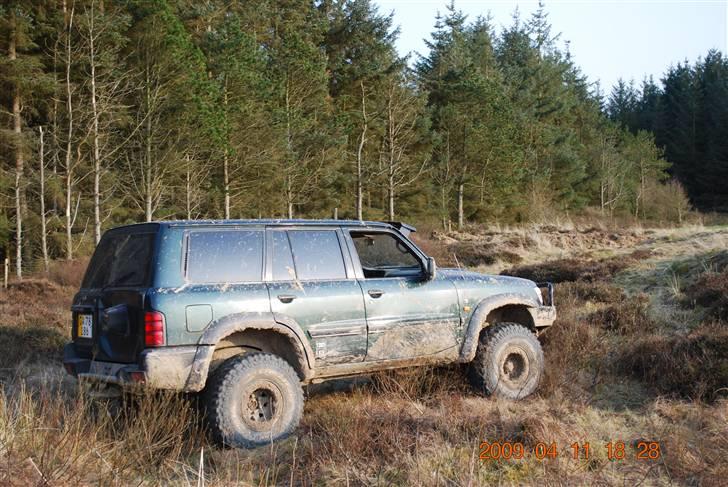 Nissan Patrol Y61Artic *Solgt* billede 13