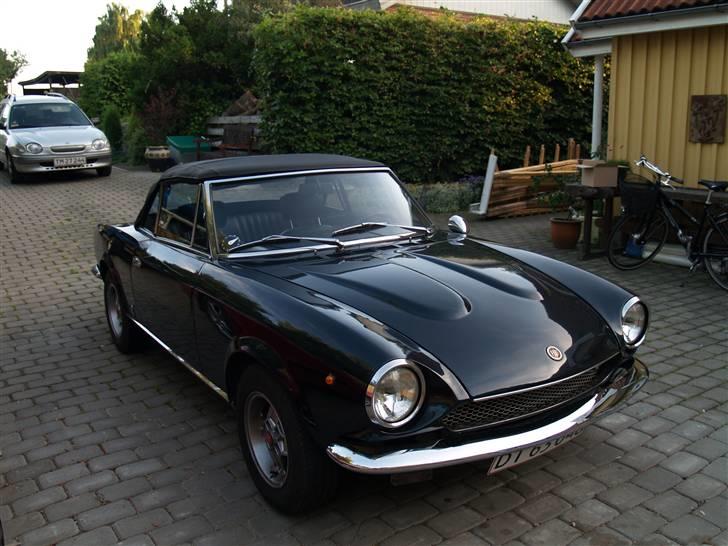 Fiat 124 Sport Spider (CS2) billede 1