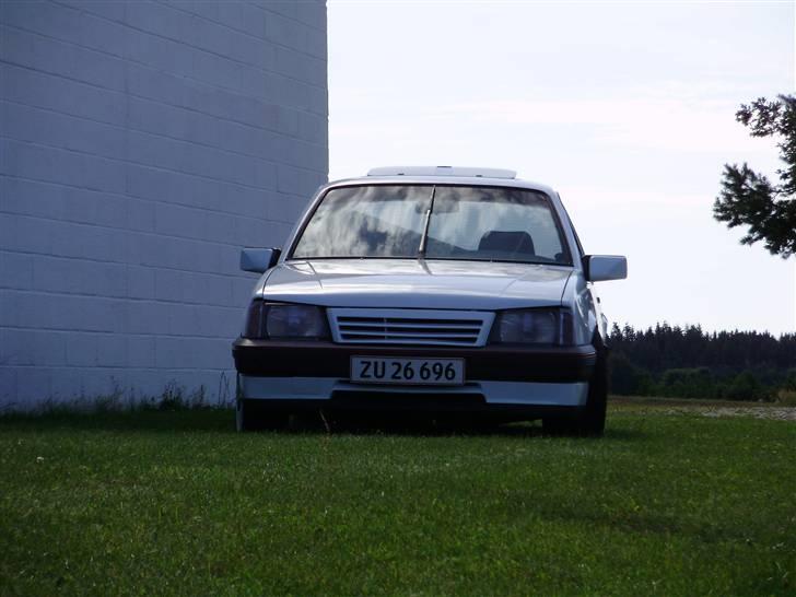 Opel Ascona C Hvid - 2009 billede 7