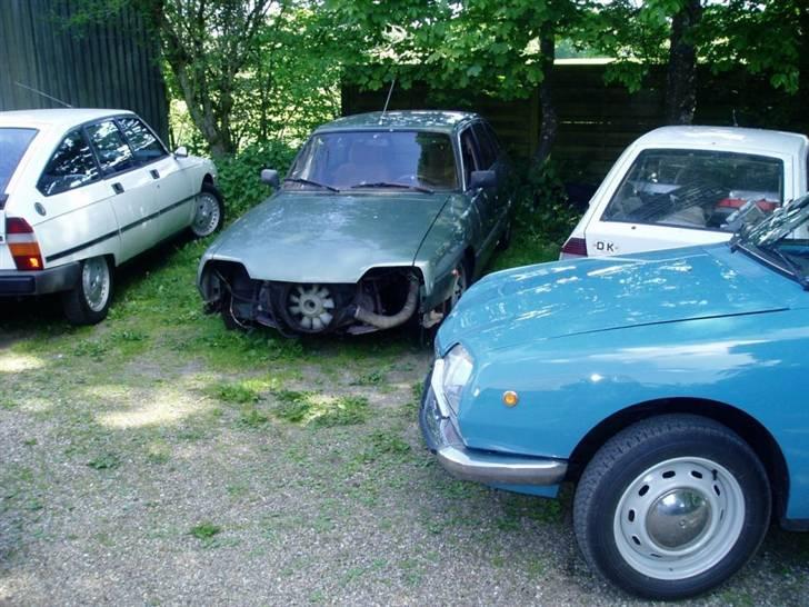 Citroën GSA Pallas - I godt selskab - 2 GSA Spécial og min egen GS Club Break. Fronten er pillet af pga. tandremsskift. billede 4