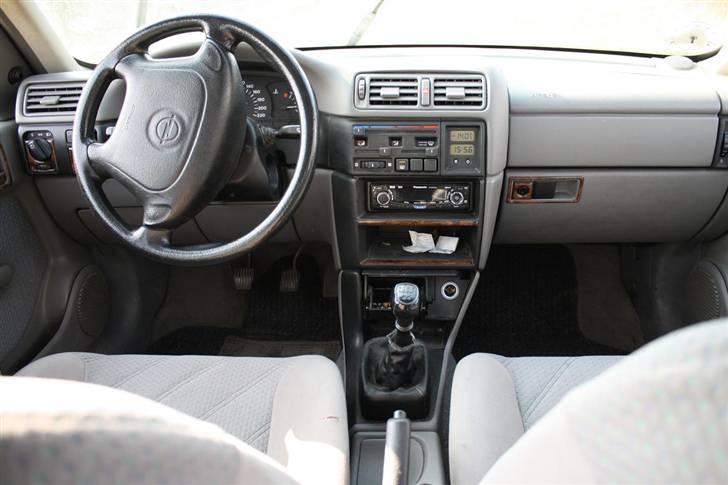 Opel Vectra 1,6 8v - Solgt billede 7