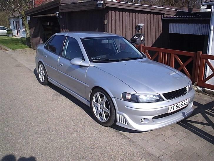 Opel vectra b "SOLGT" billede 1